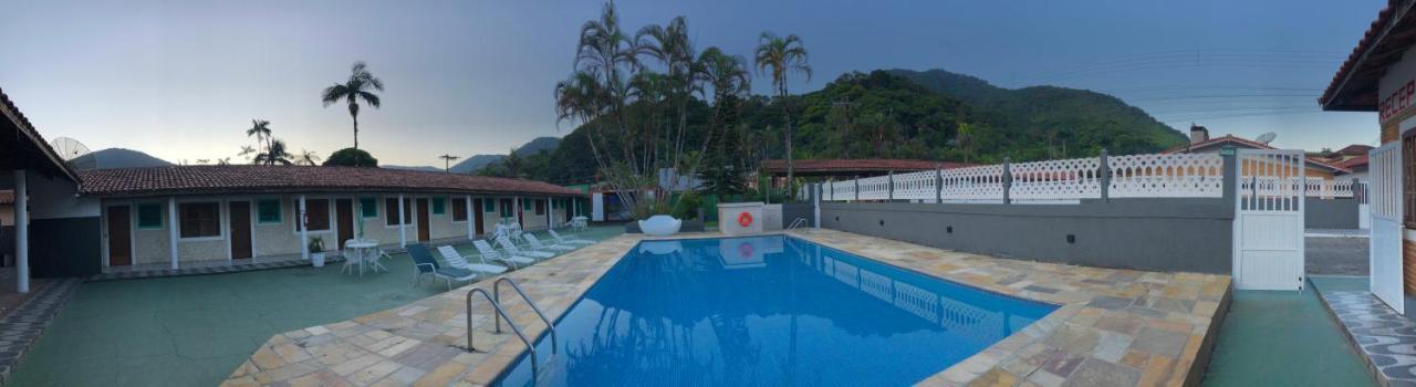 Hotel Pousada Nosso Cantinho Ubatuba Buitenkant foto