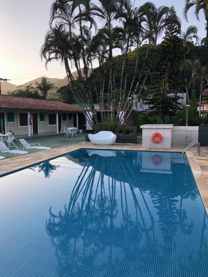 Hotel Pousada Nosso Cantinho Ubatuba Buitenkant foto