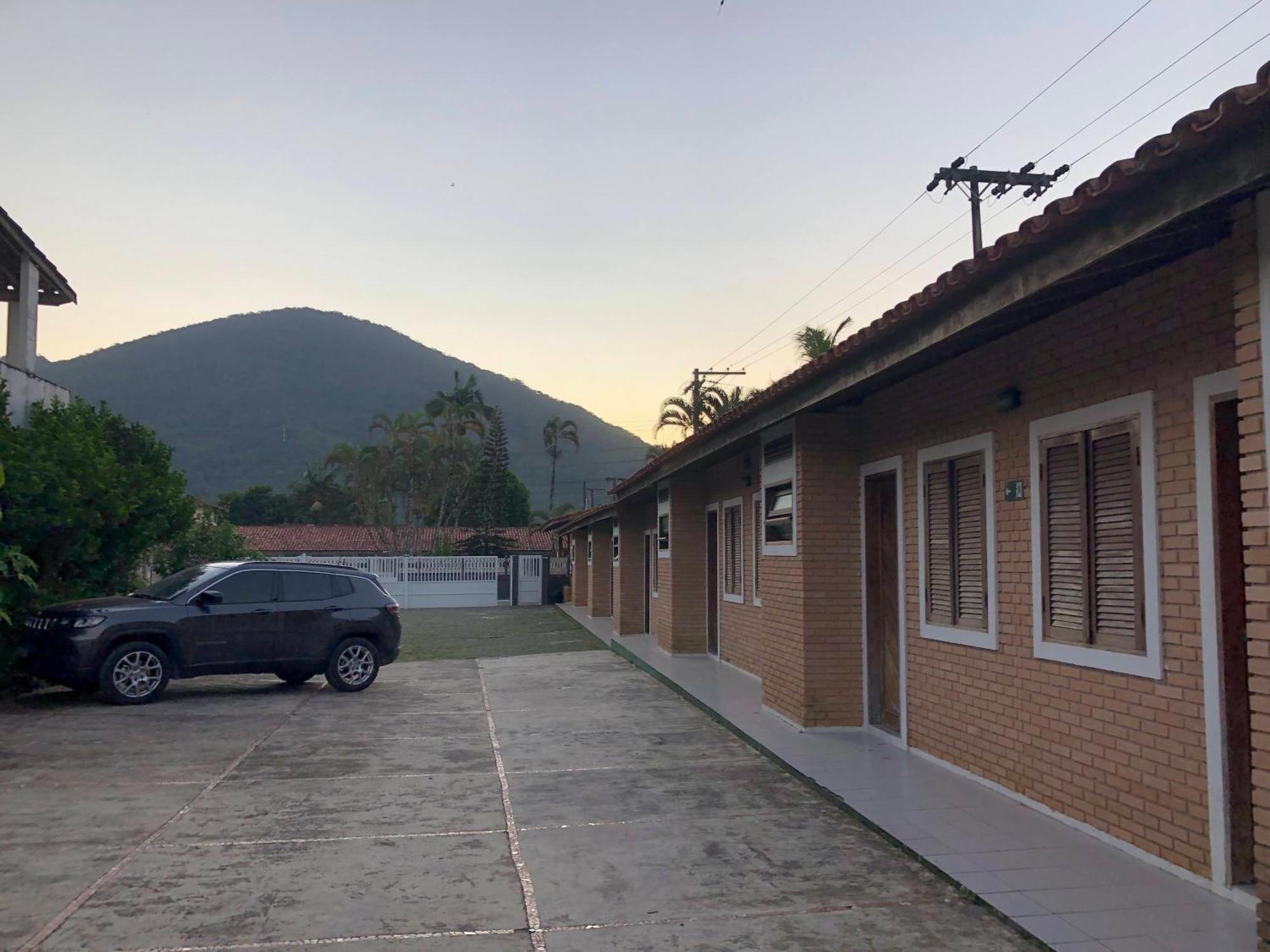 Hotel Pousada Nosso Cantinho Ubatuba Buitenkant foto